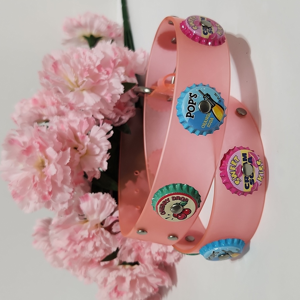 Vintage 90’s Y2K Pink Plastic Jelly Soda Pop Top Belt (M)